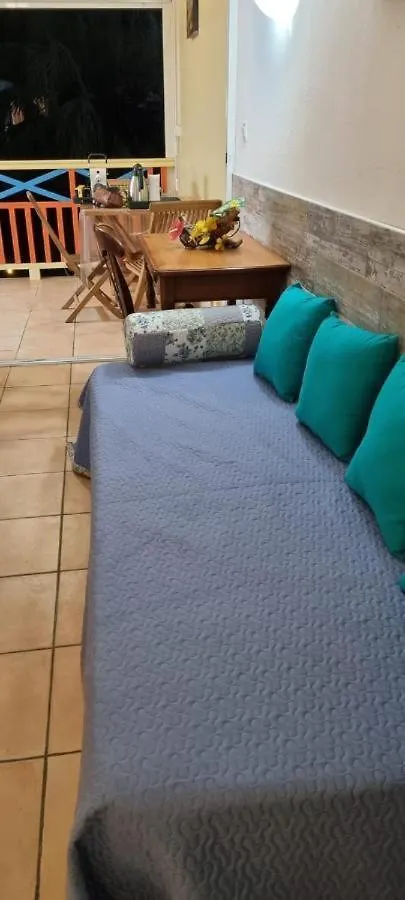 Le Mahogany Bleu Apartamento Sainte-Anne Martinica